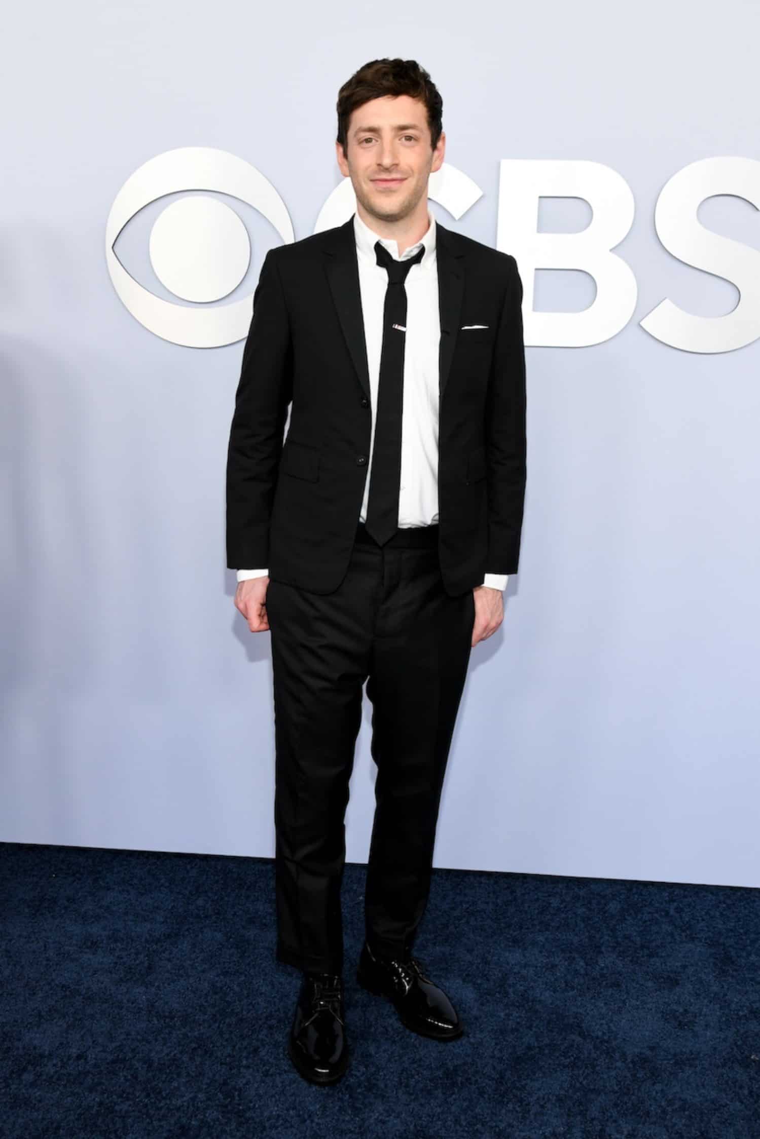 Alex Edelman, Thom Browne, Tony Awards, Tony Awards 2024, Tonys, Tonys 2024, red carpet, Tonys Red carpet, best dressed, celebrity red carpet, fashion, celebrity fashion, celebrity style, David H. Koch Theater, Lincoln Center