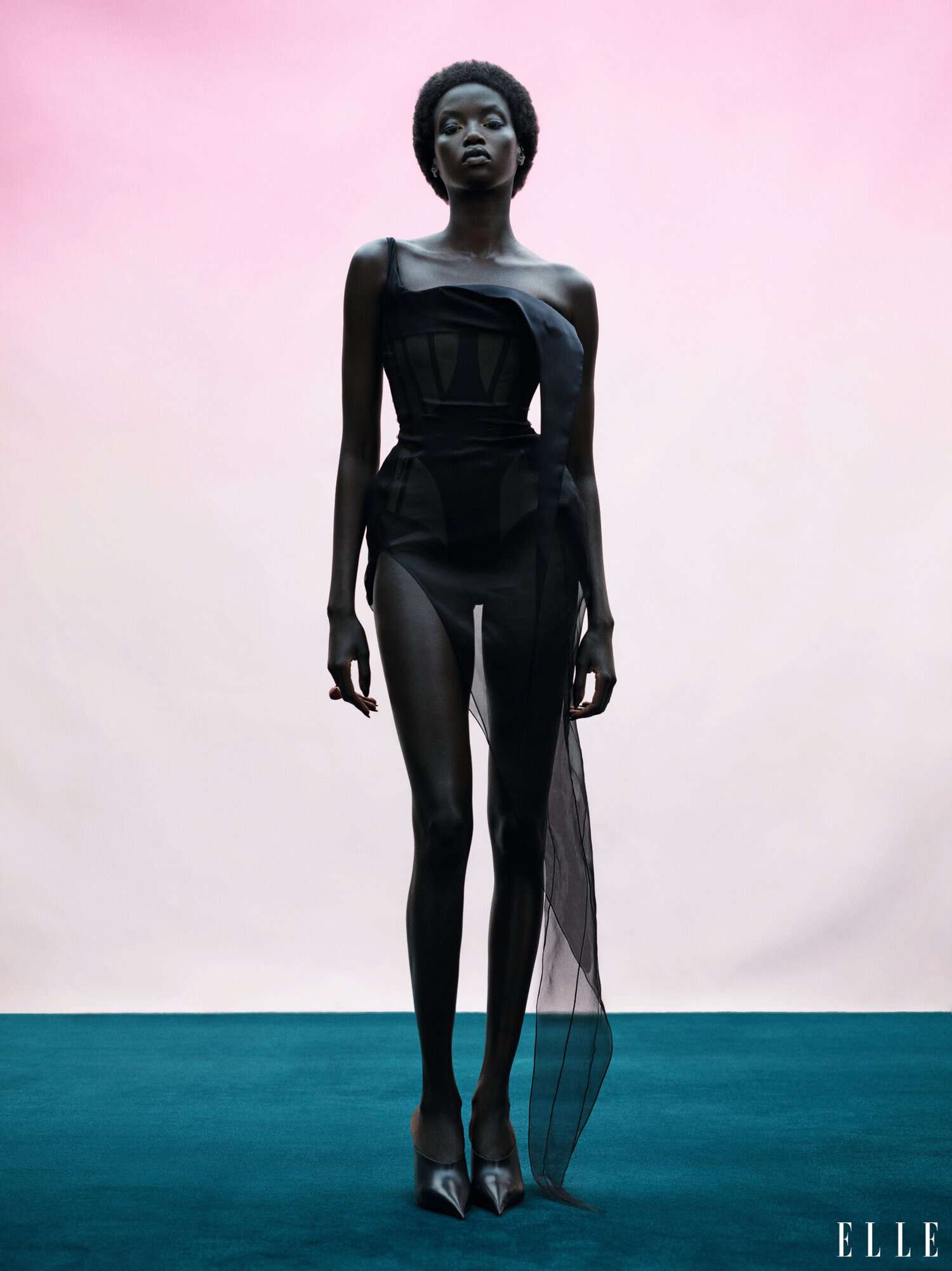 Anok Yai, Elle, Elle magazine, covers, fashion, editorials, Alex White, Mario Sorrenti