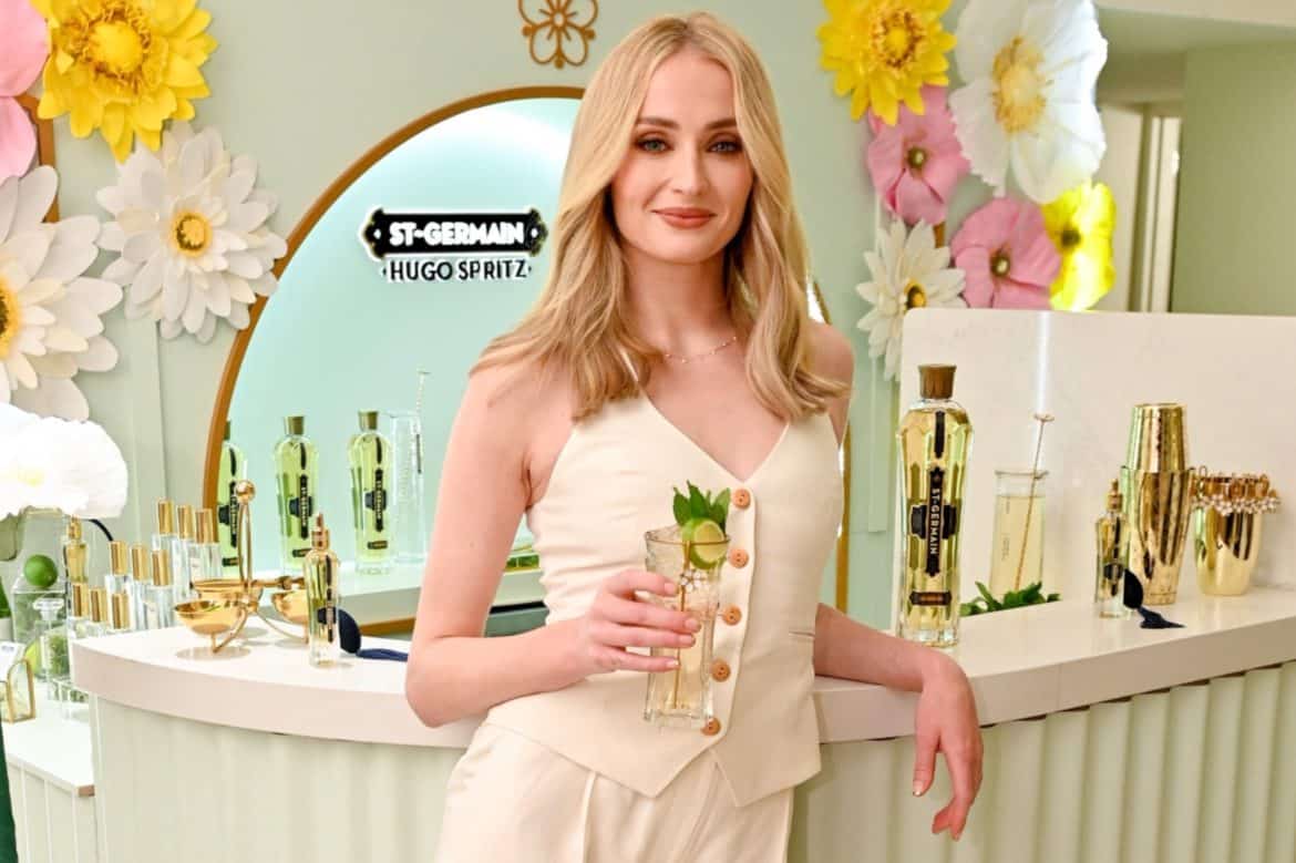 Sophie Turner, Bergdorf Goodman, Bergdorfs, events, parties, St-Germain