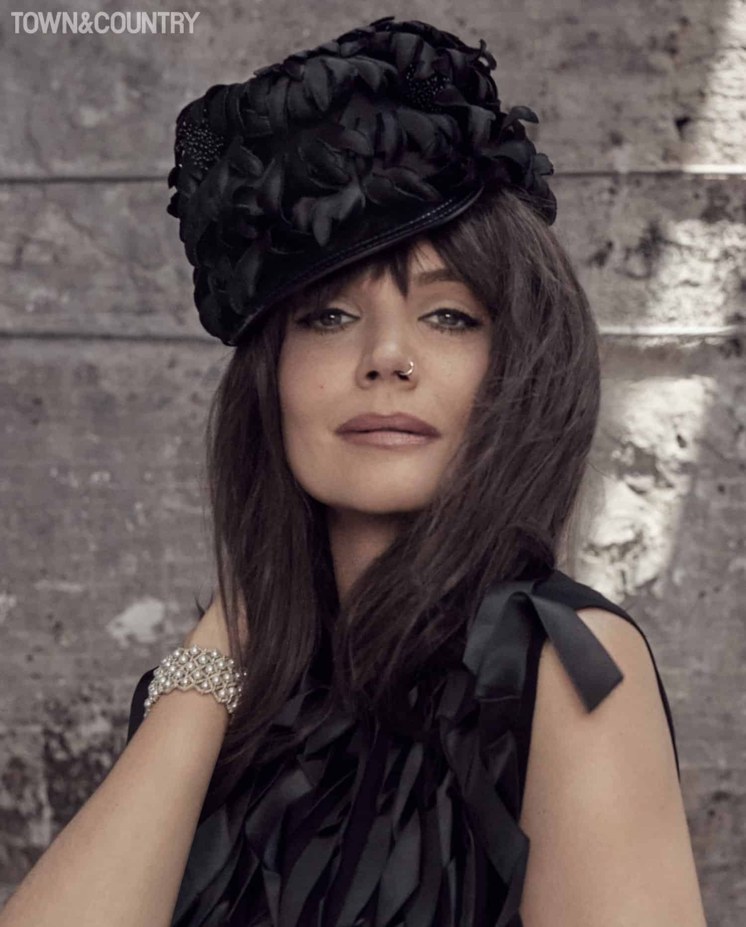 Katie Holmes, Town & Country, fashion, magazines, covers